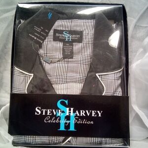 Steve Harvey Brand Houndstooth Pajama Set